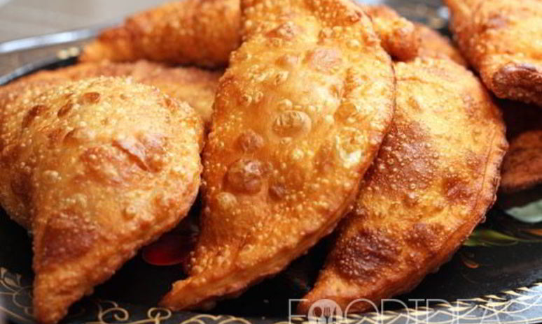 Рецепт чебуреков с сыром