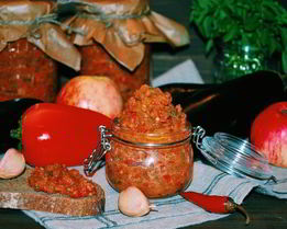 Икра из запеченных яблок и овощей