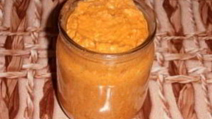 кабачковая икра с соусом