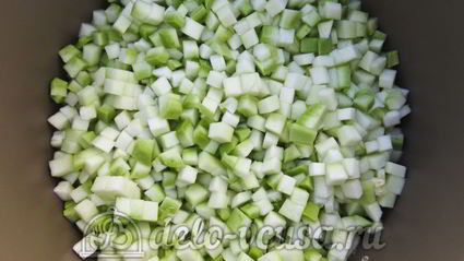 кабачковая икра в мультиварке