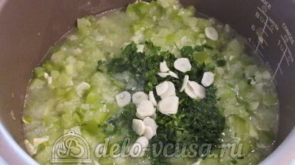 кабачковая икра в мультиварке