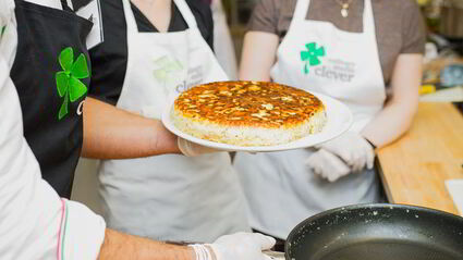 картофельно-луковый омлет