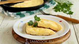 Омлет на сметане на сковороде