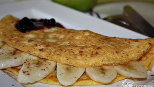 Омлет с бананом и корицей