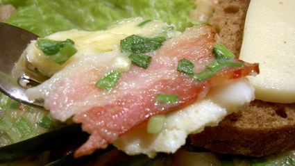 омлет с беконом для викингов и их сильных