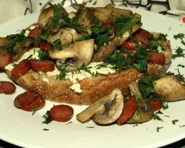 Омлет с грибами и охотничьими колбасками