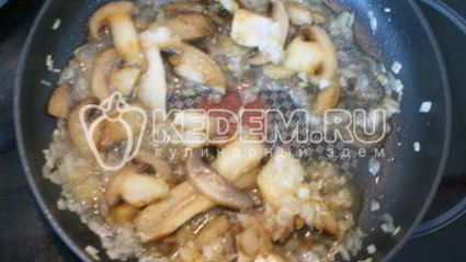 омлет с грибами