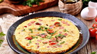 Омлет с колбасой в мультиварке