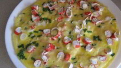 омлет с крабовыми палочками