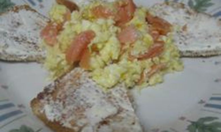 Рецепт омлета с красной рыбой