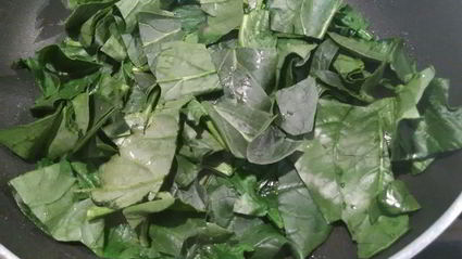 омлет со шпинатом и сыром