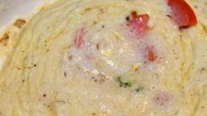 омлет в чашке в микроволновке