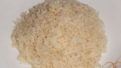 оякодон — японский омлет с рисом и курицей