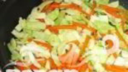 японский омлет омусоба