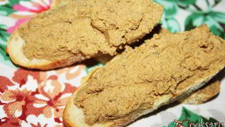 Паштет из говяжьей печени с овощами