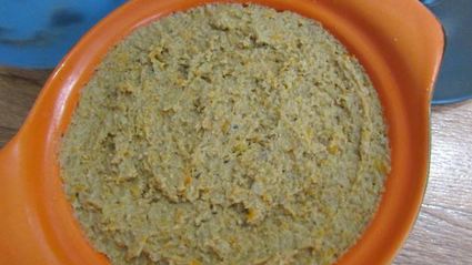 паштет из куриных желудков с морковью и луком