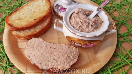 паштет из яиц с орехами