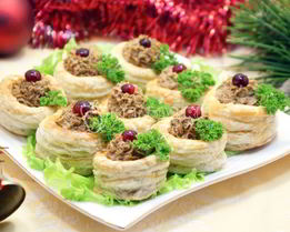 Праздничный паштет в волованах