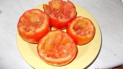 помидоры, фаршированные курицей и рисом