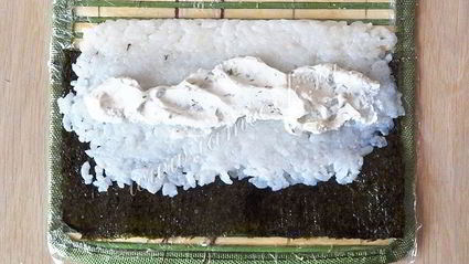 роллы с крабовыми палочками