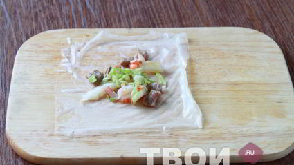 спринг-роллы с креветками и свининой