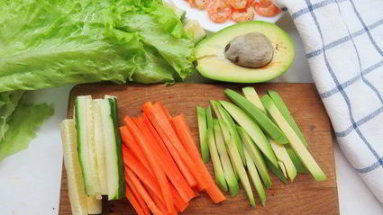 спринг-роллы с креветками