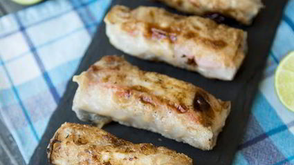 спринг-роллы с курицей