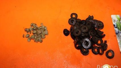 баклажанные рулетики с овощами и моцареллой