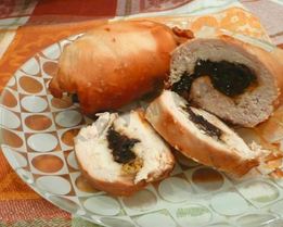 Куриный рулет с черносливом