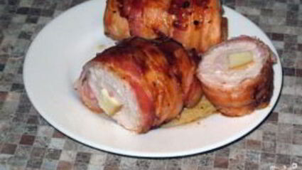 куриные рулетики с копченым сыром