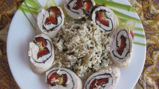 Куриные рулетики с начинкой