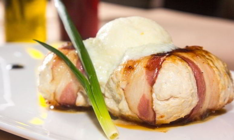 Рецепт куриных рулетиков с сыром