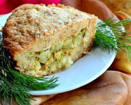 Мясной рулет с ананасами