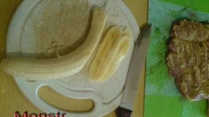 мясной рулет с дижонской горчицей и бананами