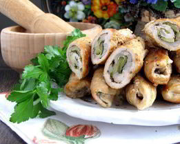 Мясные рулетики по-деревенски
