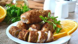 Мясные рулетики с сюрпризом