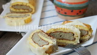 Омлет-рулет с курицей и грибами