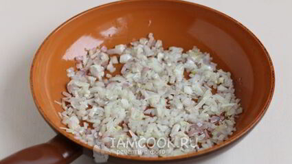 праздничный рулет из свинины с черносливом и орехами