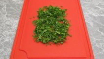 рулет из лаваша с колбасой