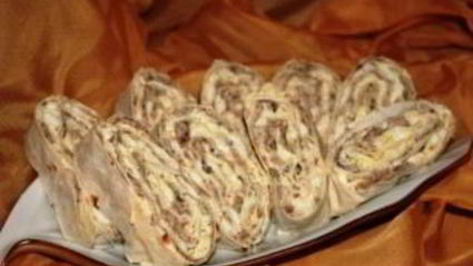 рулет из лаваша с сайрой