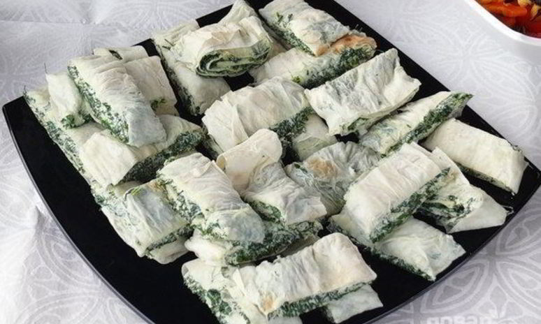 Рецепт рулета из лаваша с сыром и зеленью