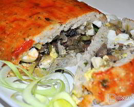 Рулет из рыбного фарша с грибами