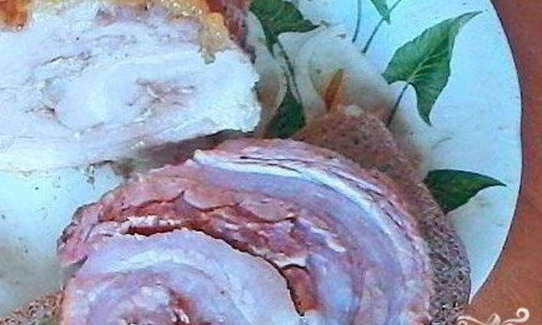 Рецепт рулета мясного в мультиварке