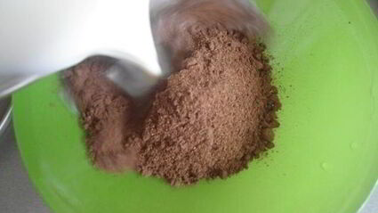 рулет с черемухой и рикоттой