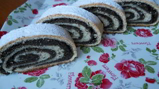 Рулет с маковой начинкой