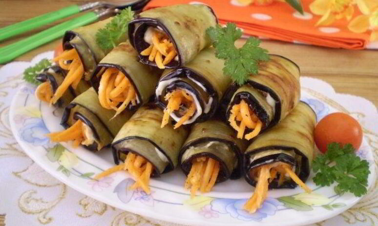 Рецепт рулетиков из баклажанов с морковкой и чесноком