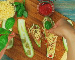 Рулетики из кабачков