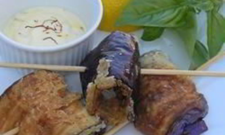 Рецепт рулетиков из жареных баклажанов