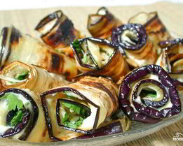 Рулеты из баклажанов