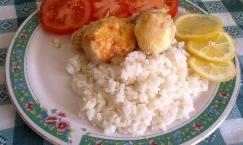 Рецепт рулетов из филе минтая с рисом